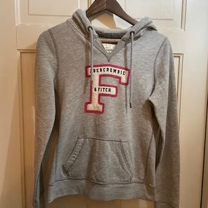 M/L Vintage Abercrombie and Fitch hooded sweatshirt